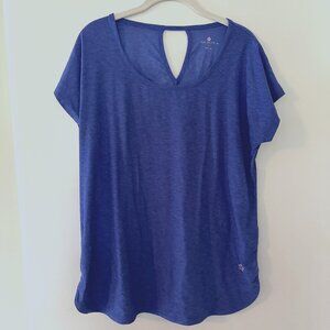 Tuff Athletics Soft Blue Active T-Shirt Women size L Large EUC